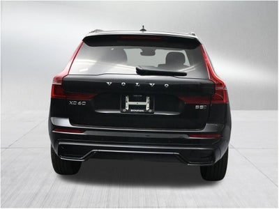 2026 Volvo XC60 B5 Plus