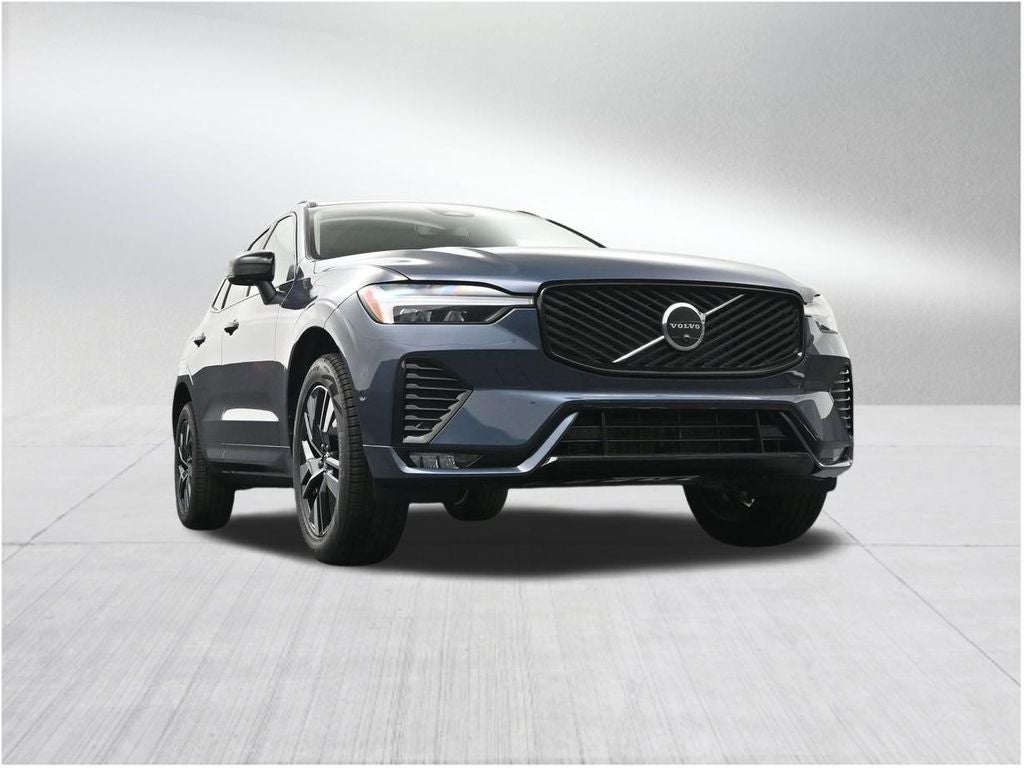 2026 Volvo XC60 B5 Plus