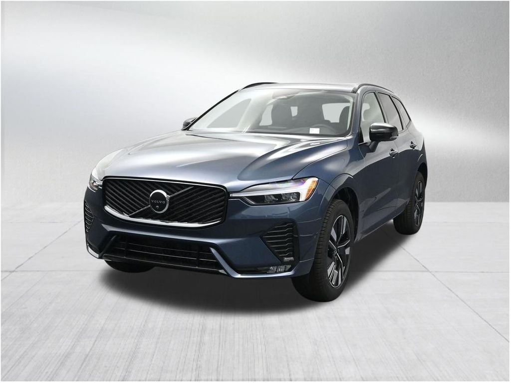 2026 Volvo XC60 B5 Plus