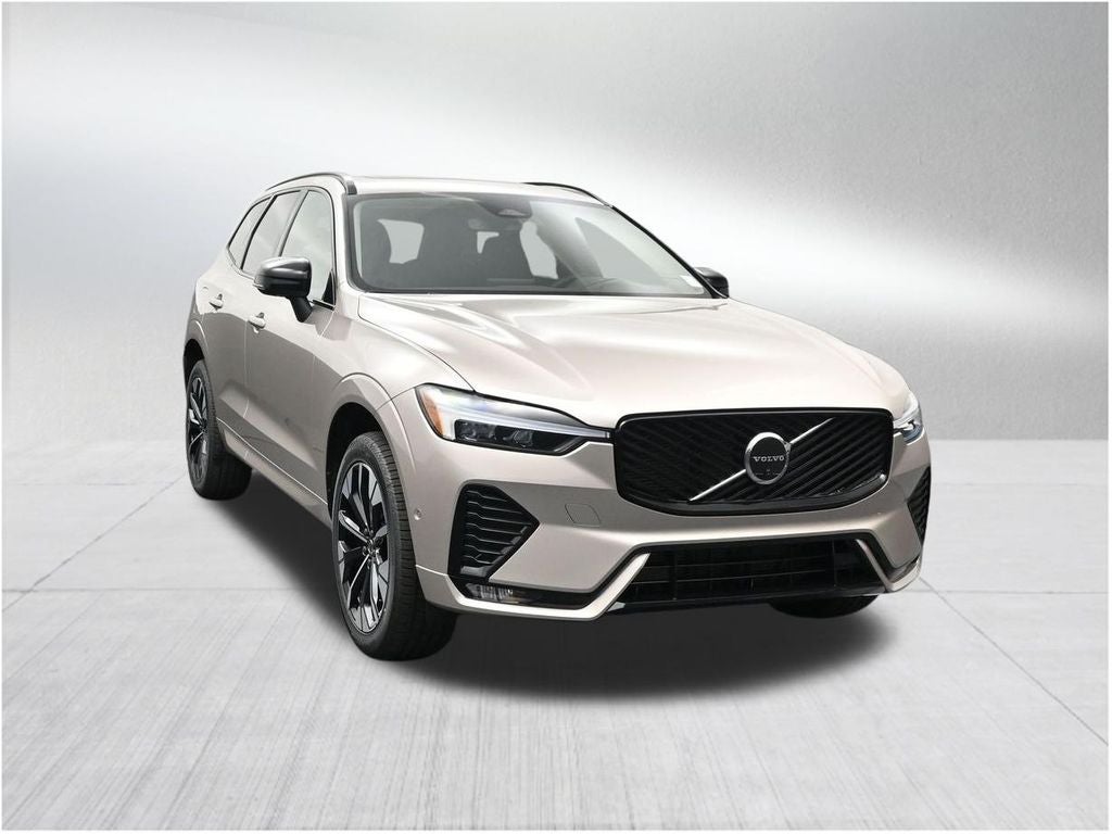 2026 Volvo XC60 B5 Plus