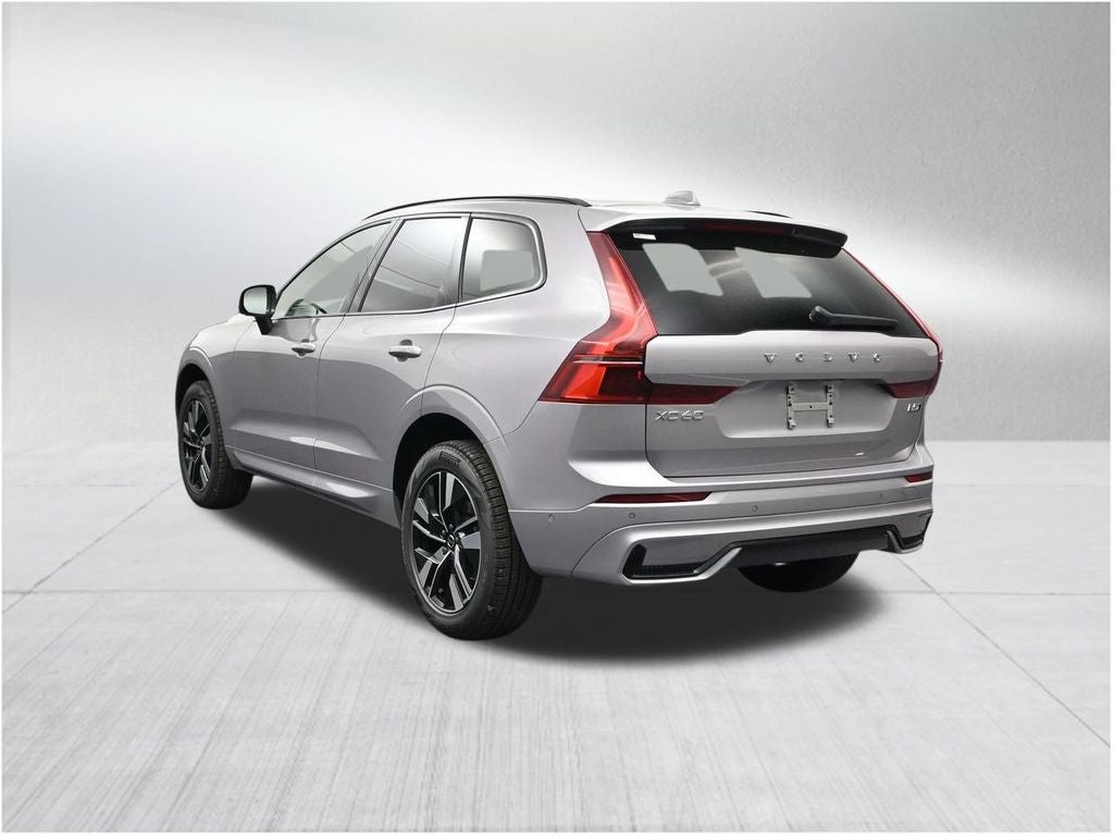 2026 Volvo XC60 B5 Plus