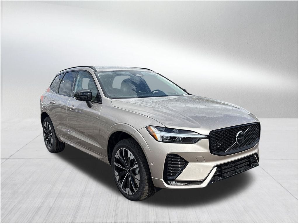 2026 Volvo XC60 B5 Plus