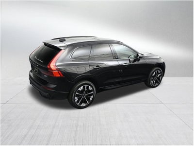 2026 Volvo XC60 B5 Plus