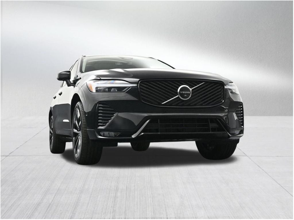 2026 Volvo XC60 B5 Plus