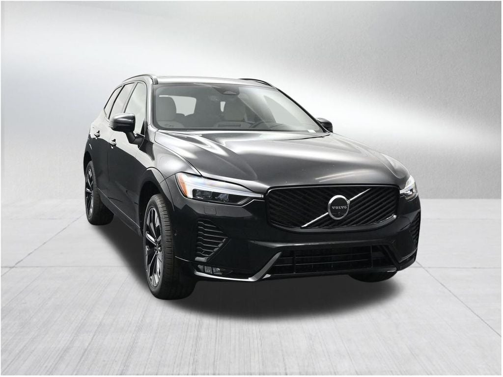 2026 Volvo XC60 B5 Plus
