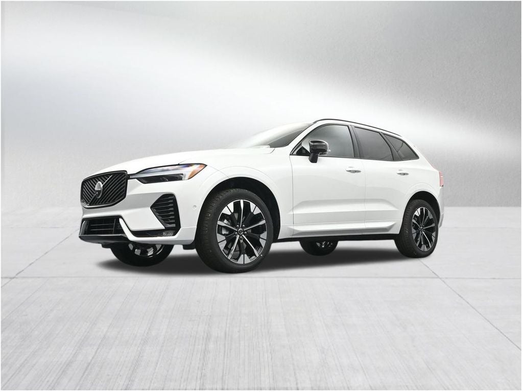 2026 Volvo XC60 B5 Plus