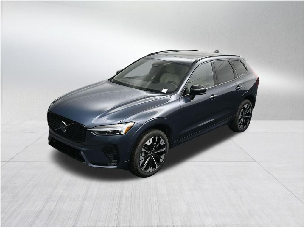 2026 Volvo XC60 B5 Plus