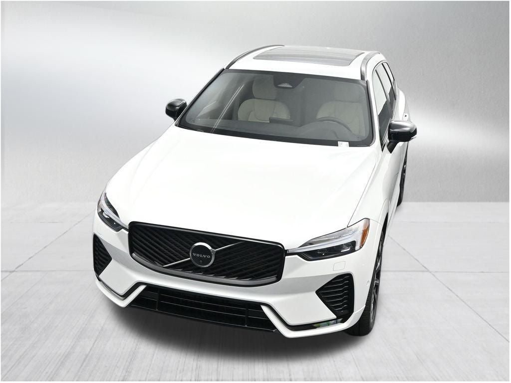 2026 Volvo XC60 B5 Plus
