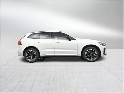 2026 Volvo XC60 B5 Plus