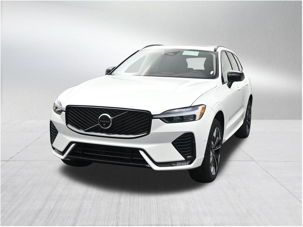 2026 Volvo XC60 B5 Plus