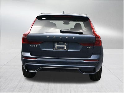 2026 Volvo XC60 B5 Plus