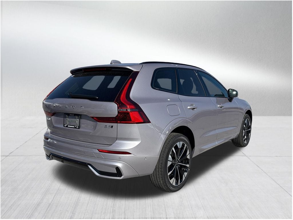 2026 Volvo XC60 B5 Plus