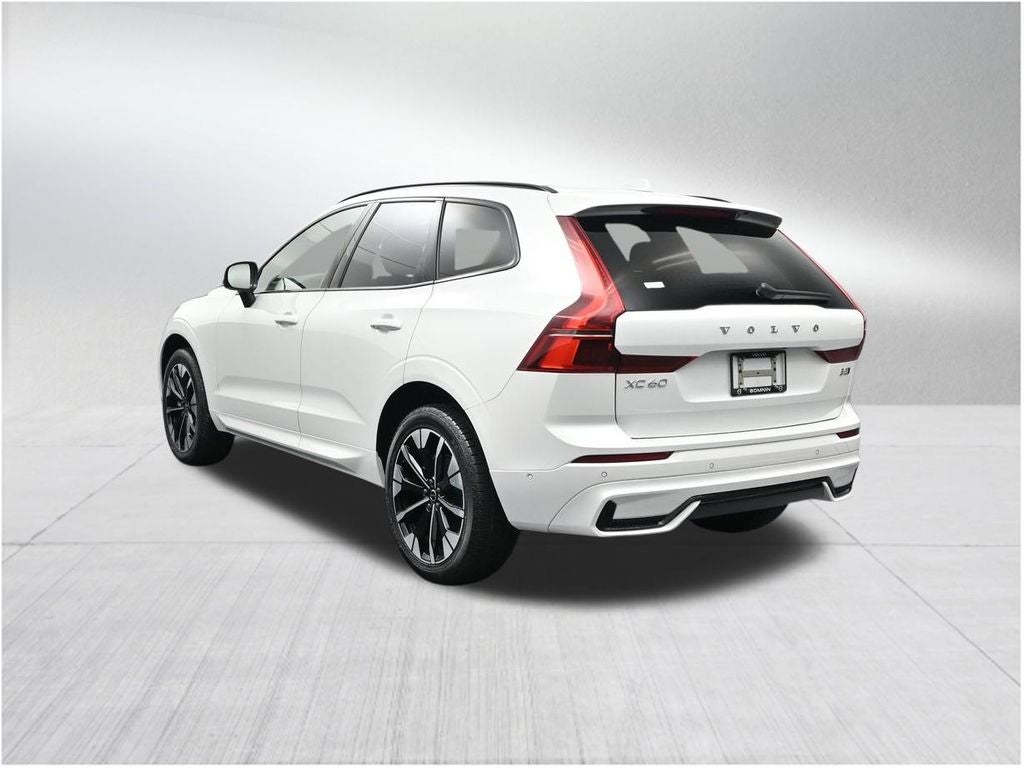 2026 Volvo XC60 B5 Plus
