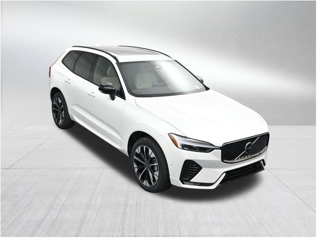 2026 Volvo XC60 B5 Plus