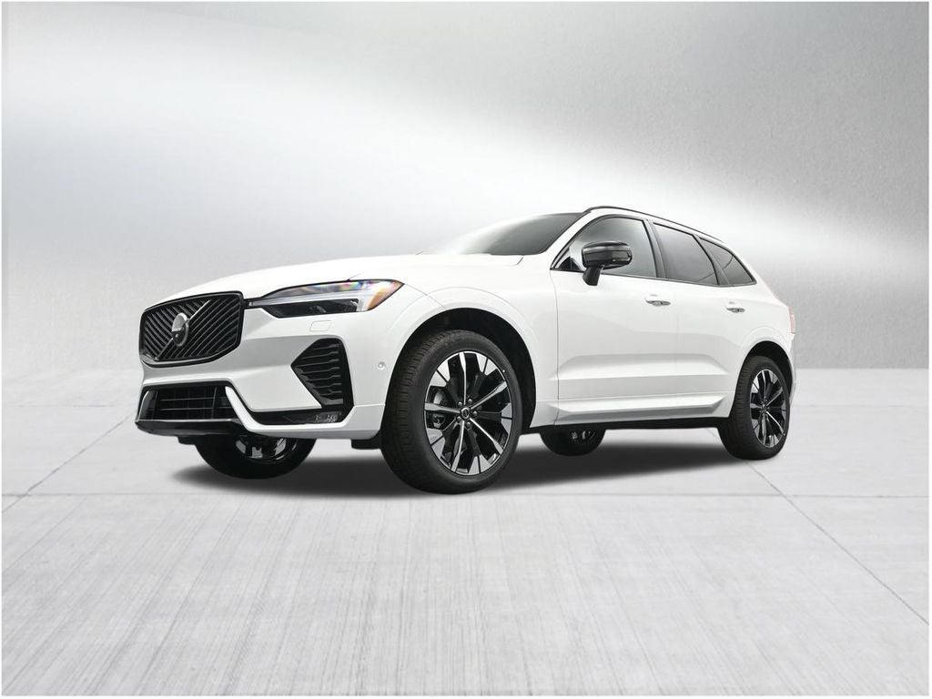 2026 Volvo XC60 B5 Plus