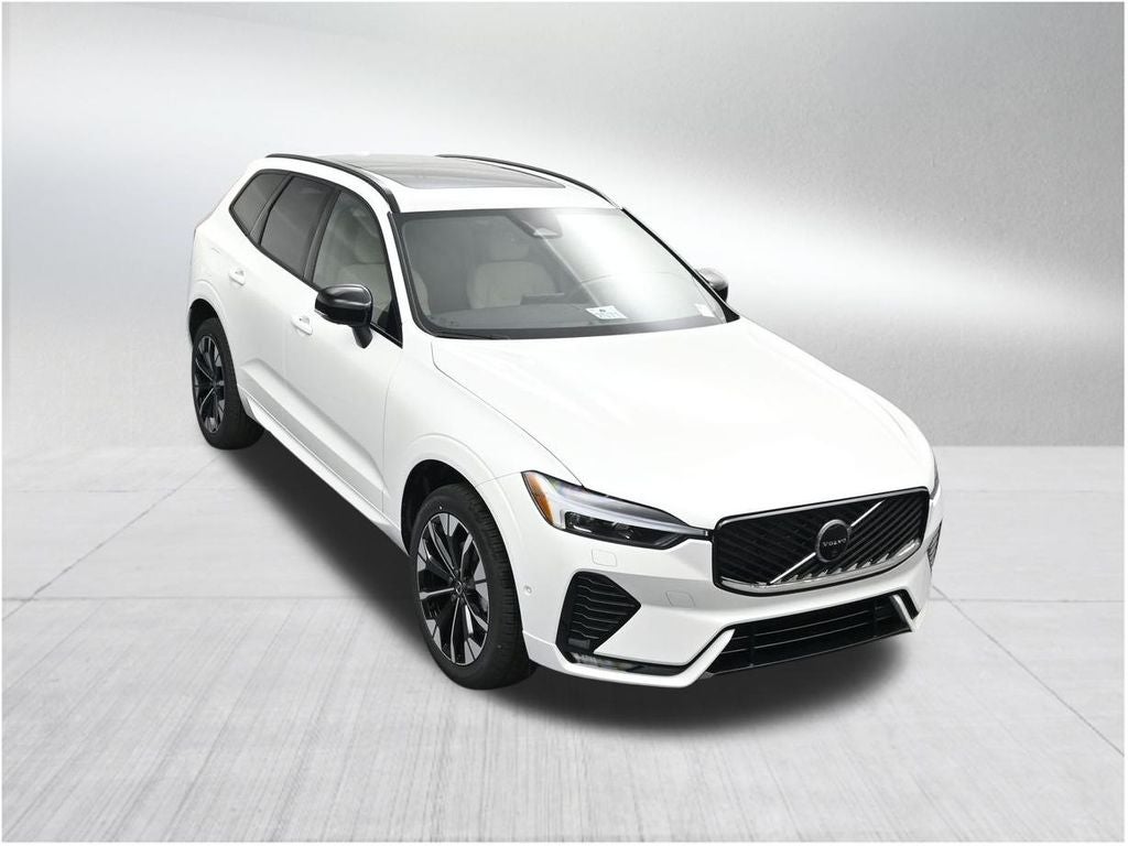 2026 Volvo XC60 B5 Plus