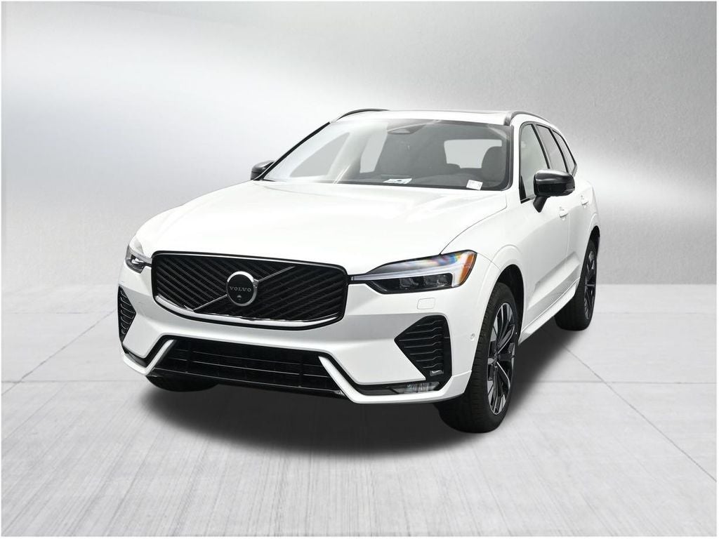2026 Volvo XC60 B5 Plus