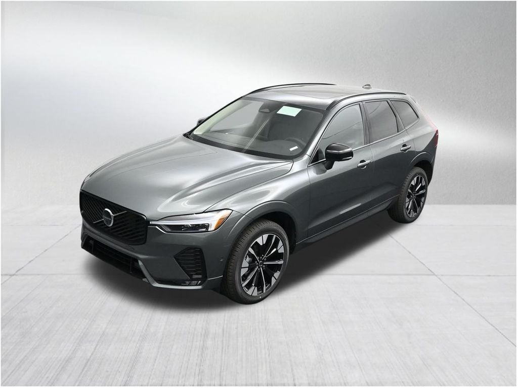 2026 Volvo XC60 B5 Plus