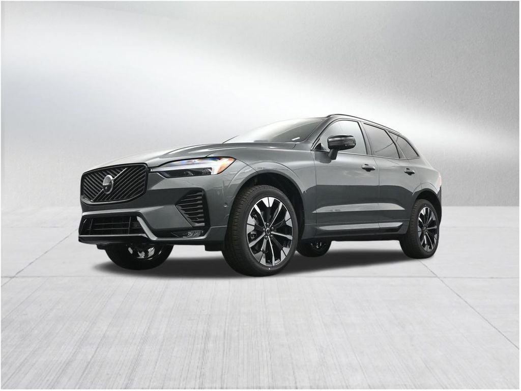 2026 Volvo XC60 B5 Plus
