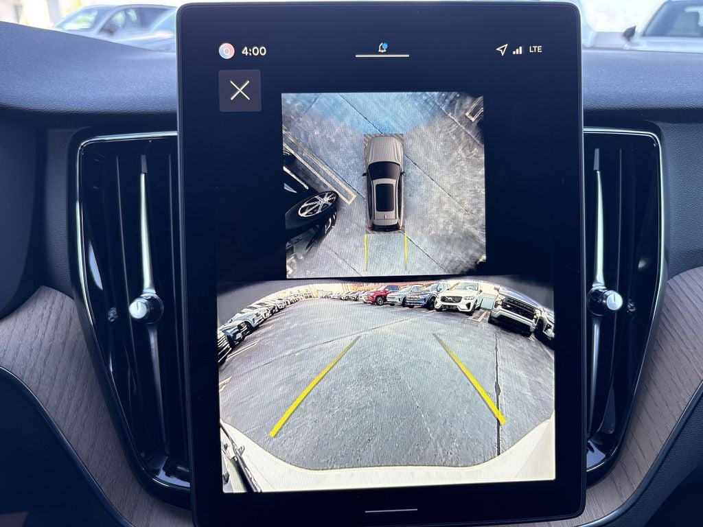 2026 Volvo XC60 B5 Plus