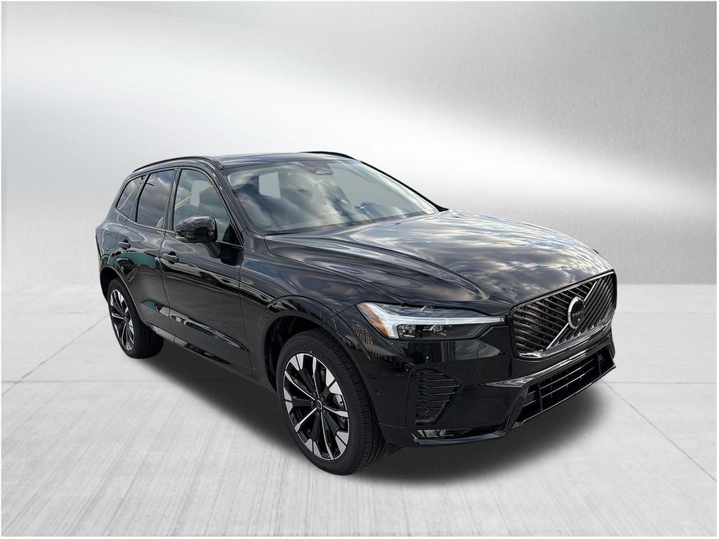 2026 Volvo XC60 B5 Plus