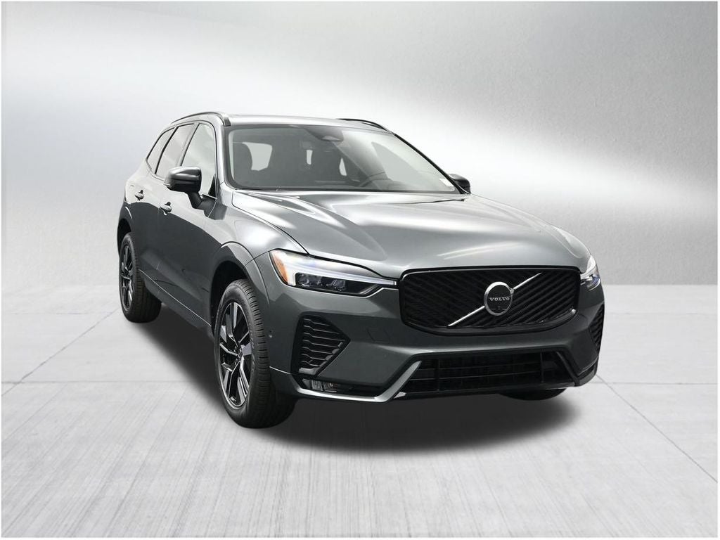 2026 Volvo XC60 B5 Plus
