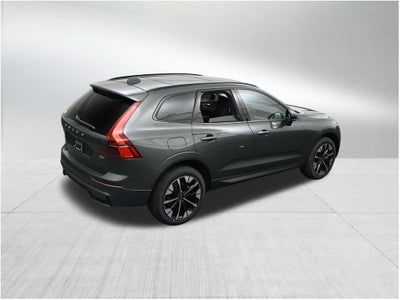 2026 Volvo XC60 B5 Plus