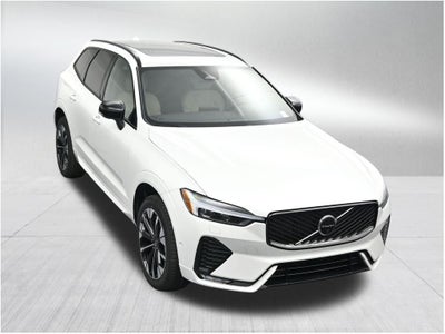 2026 Volvo XC60 B5 Plus
