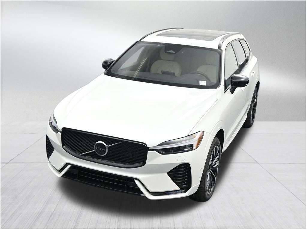 2026 Volvo XC60 B5 Plus