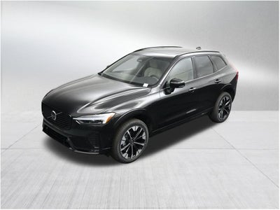 2026 Volvo XC60 B5 Plus