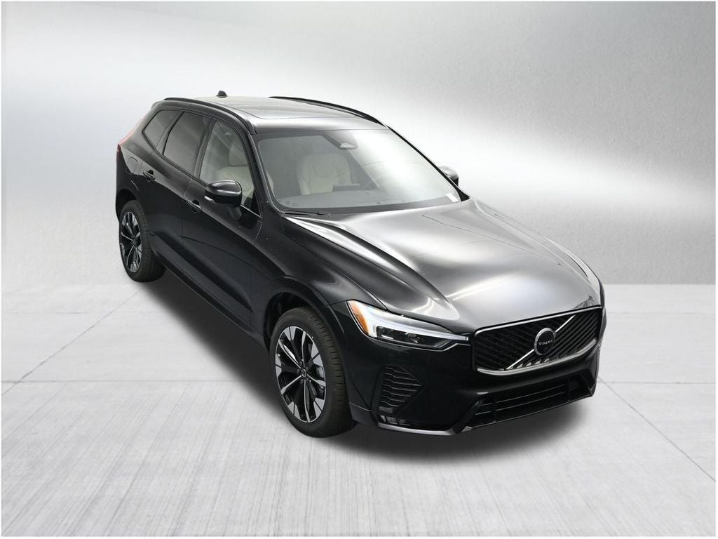 2026 Volvo XC60 B5 Plus