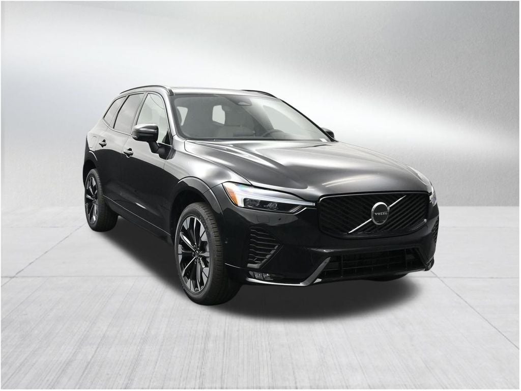2026 Volvo XC60 B5 Plus