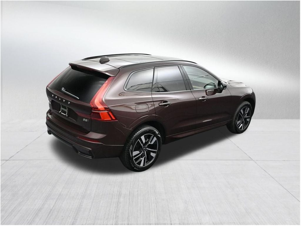 2026 Volvo XC60 B5 Plus
