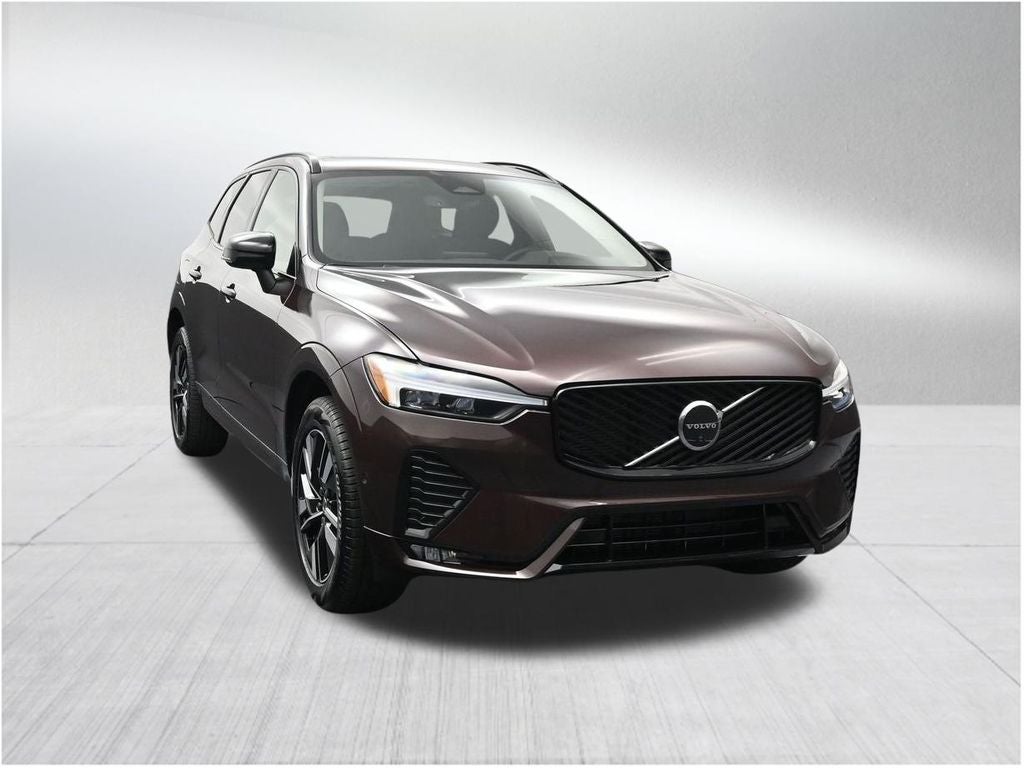 2026 Volvo XC60 B5 Plus