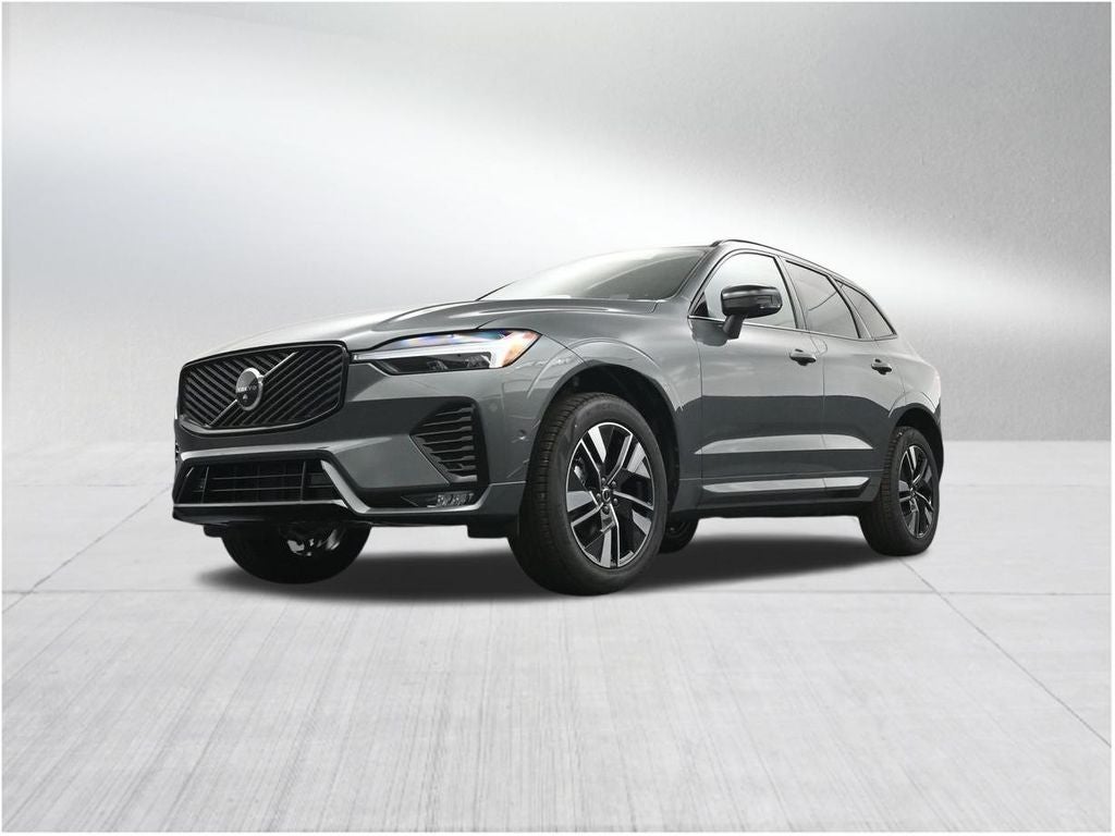 2026 Volvo XC60 B5 Plus