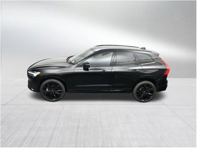 2026 Volvo XC60 B5 Ultra Black Edition