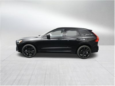 2026 Volvo XC60 B5 Ultra Black Edition