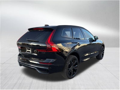2026 Volvo XC60 B5 Ultra Black Edition