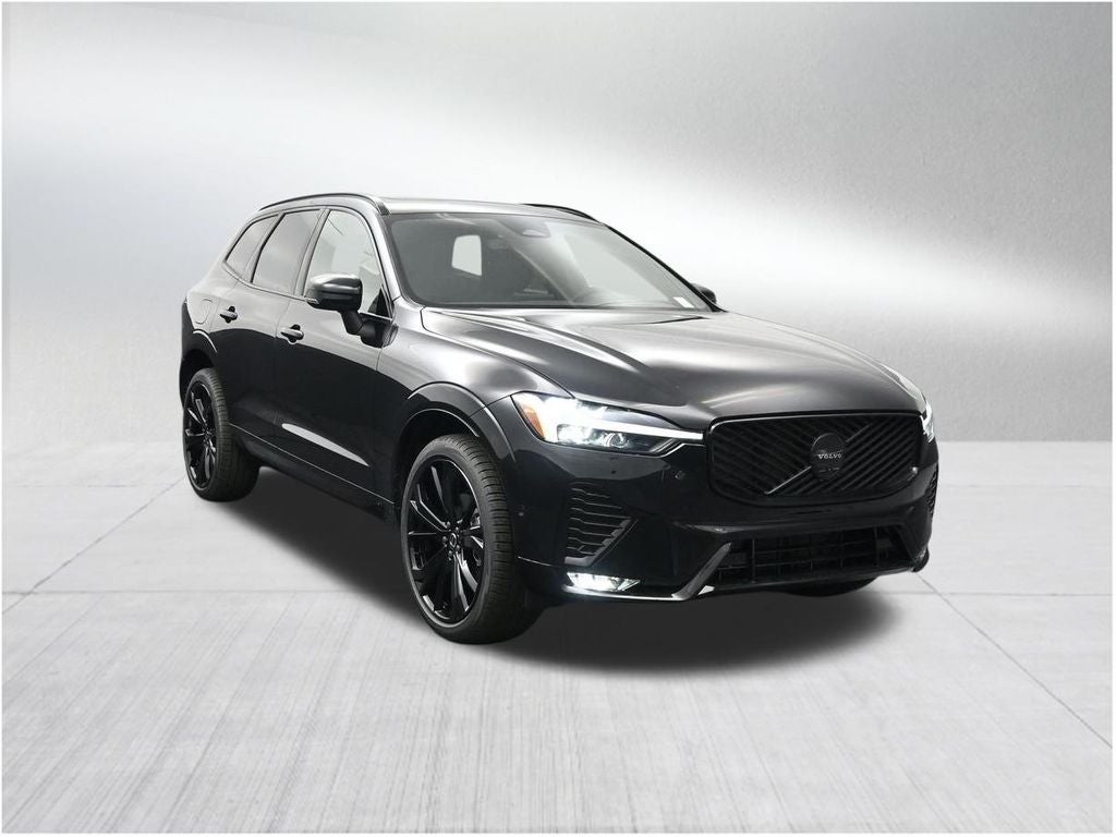 2026 Volvo XC60 B5 Ultra Black Edition
