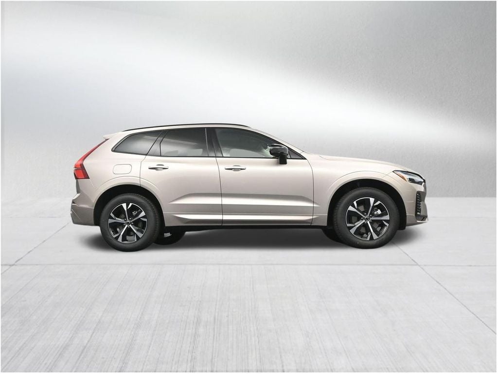 2026 Volvo XC60 B5 Core