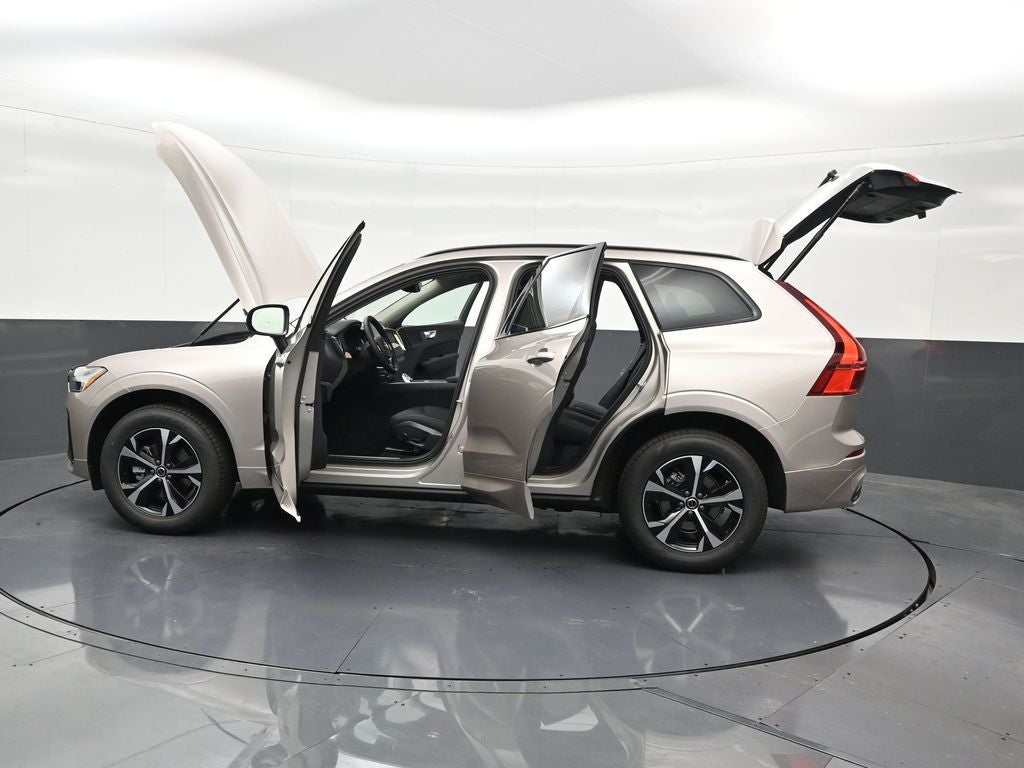 2026 Volvo XC60 B5 Core