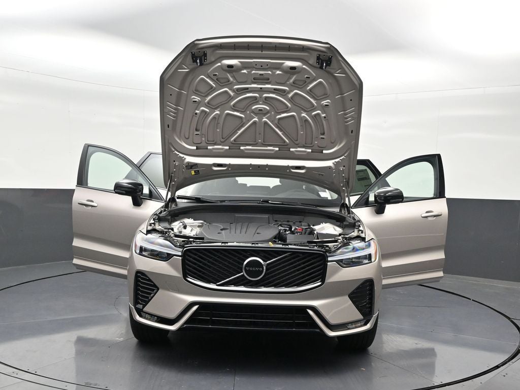 2026 Volvo XC60 B5 Core