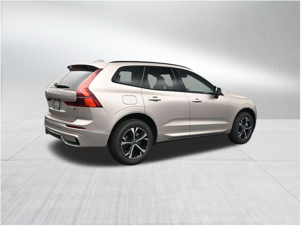 2026 Volvo XC60 B5 Core