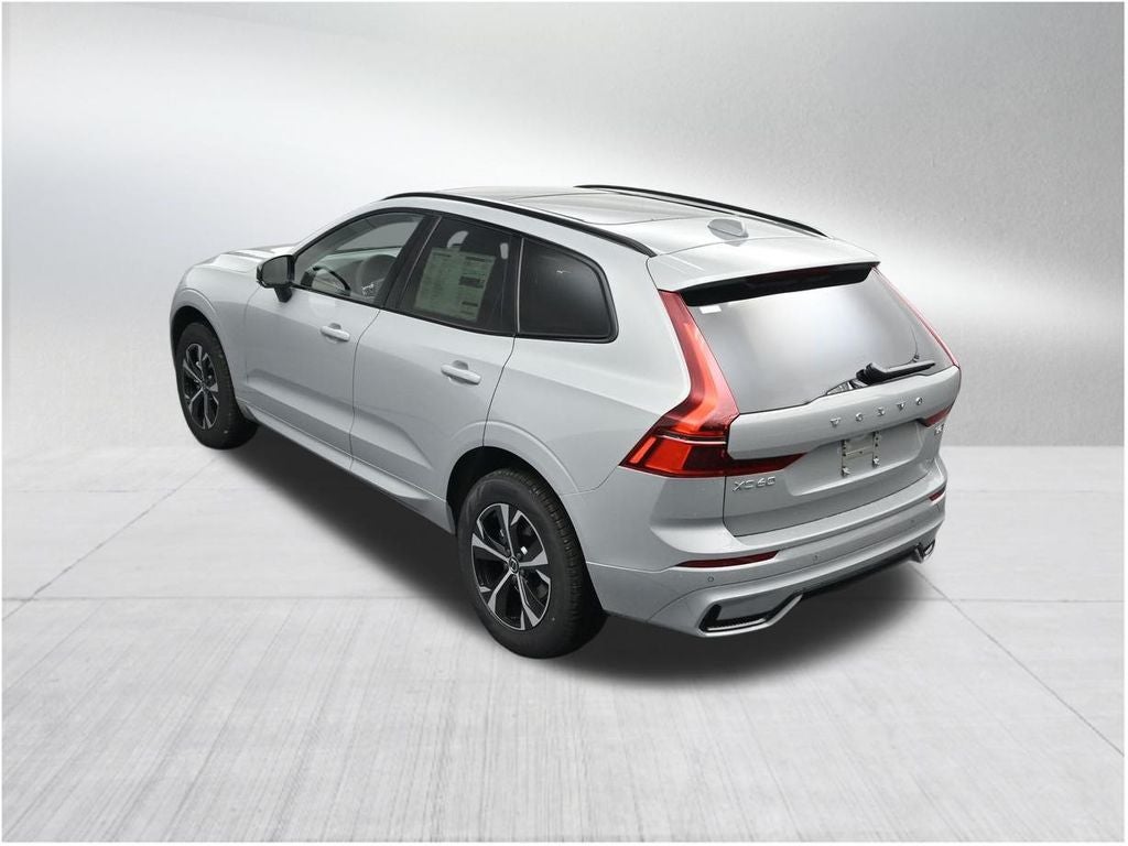 2026 Volvo XC60 B5 Core