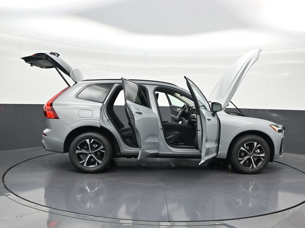 2026 Volvo XC60 B5 Core