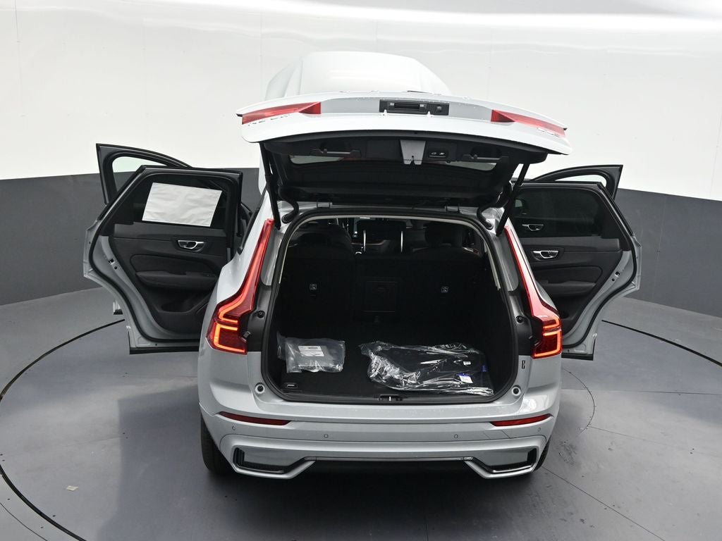2026 Volvo XC60 B5 Core