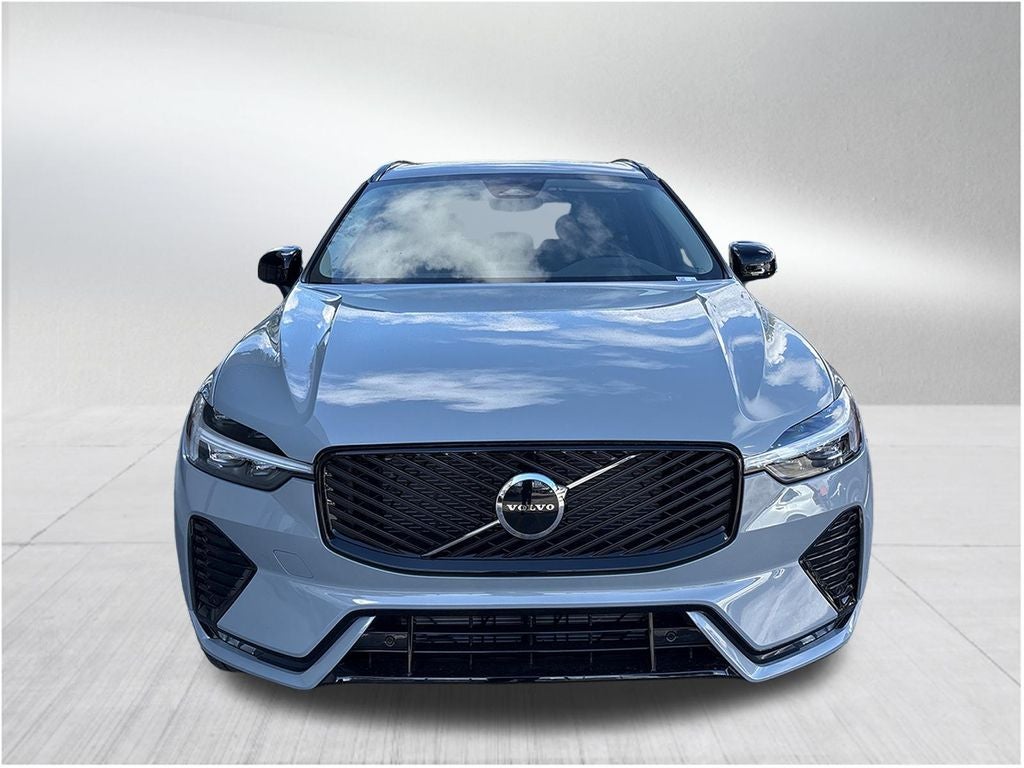 2026 Volvo XC60 B5 Core