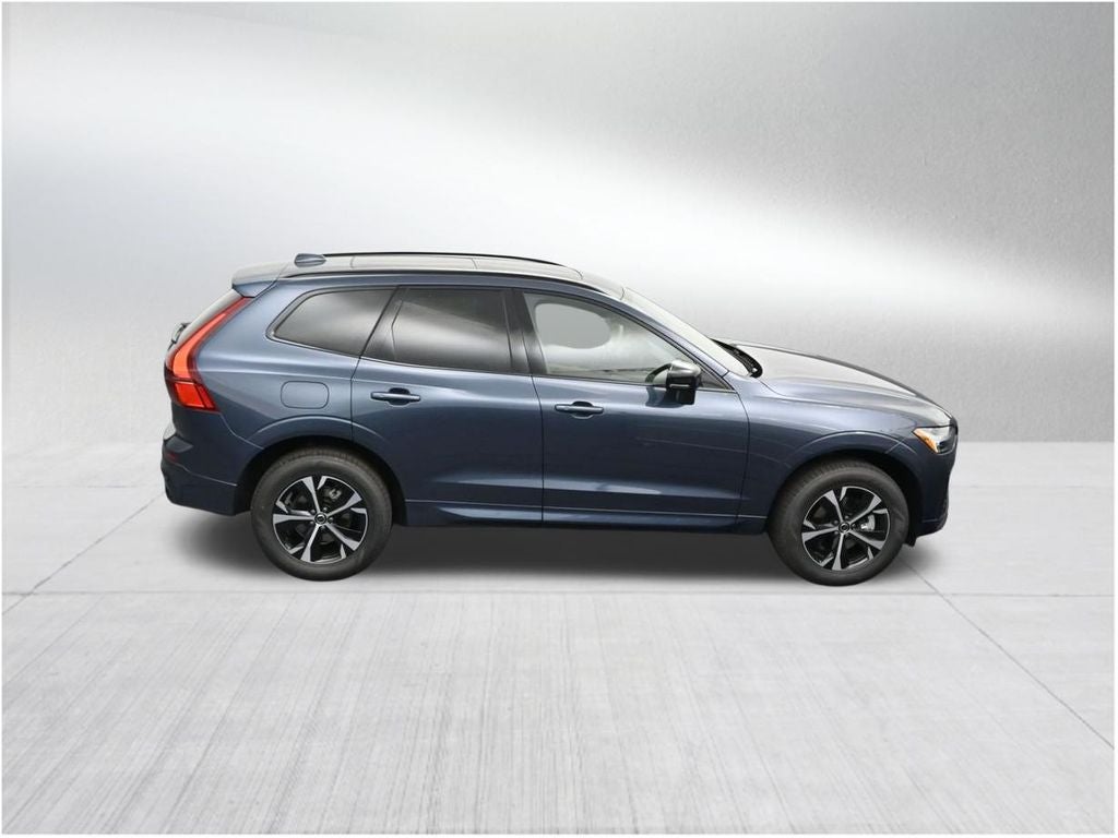 2026 Volvo XC60 B5 Core