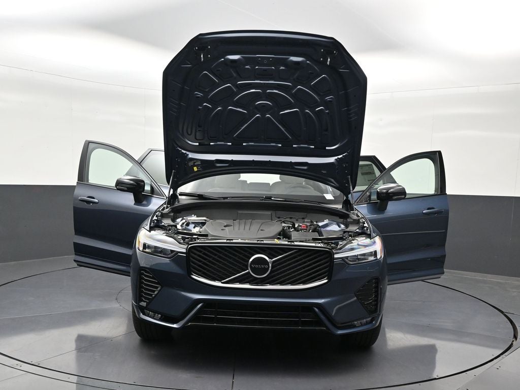 2026 Volvo XC60 B5 Core