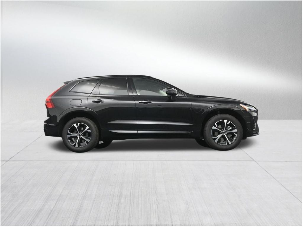 2026 Volvo XC60 B5 Core